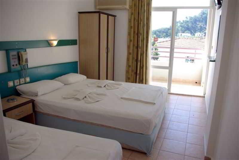 Zeybek Hotel Turunç Exterior foto